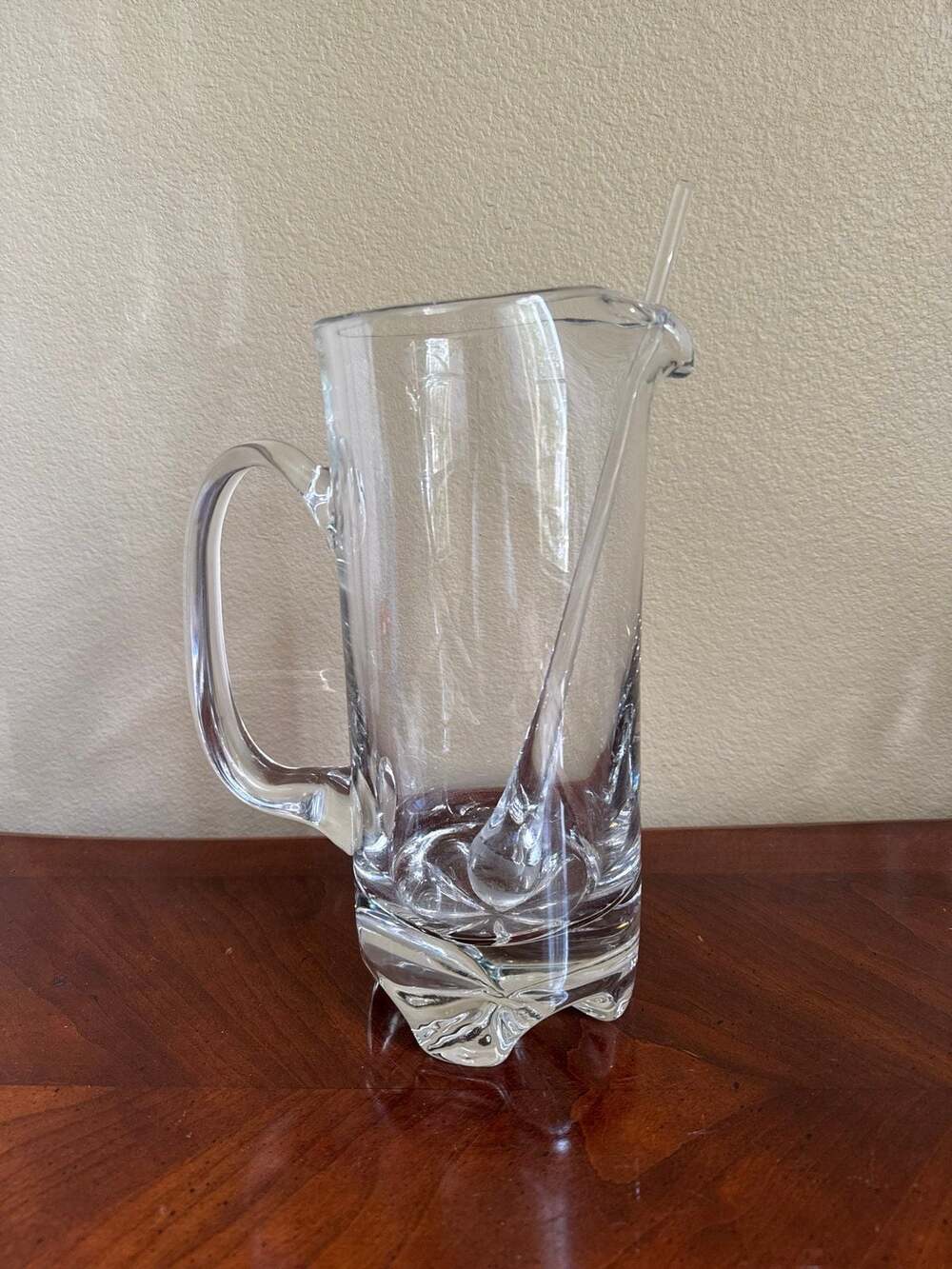 Glass Pitcher With Stirrer Barware Iced Tea Lemonade Beverage Serving Pitcher